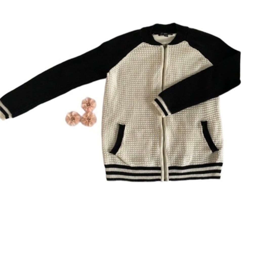 Mossimo Zip Up Sweater Size Large